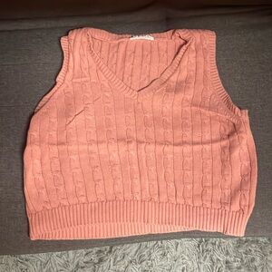 Tank top sweater vest
Salmon color